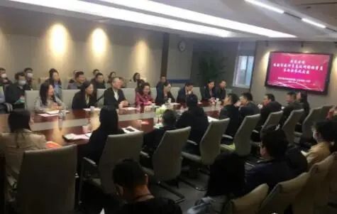 济南市 珠海市教育代表团到我市考察交流教育科研工作