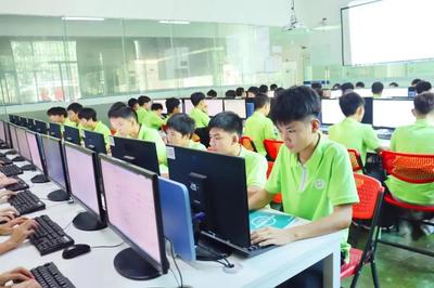 手动@初中学子,圆梦大学还能这样做?珠海市创沃中等职业学校告诉你