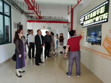 市政协副主席 民盟贵阳市委主委邓胜龙率队赴省外调研考察职业教育发展情况